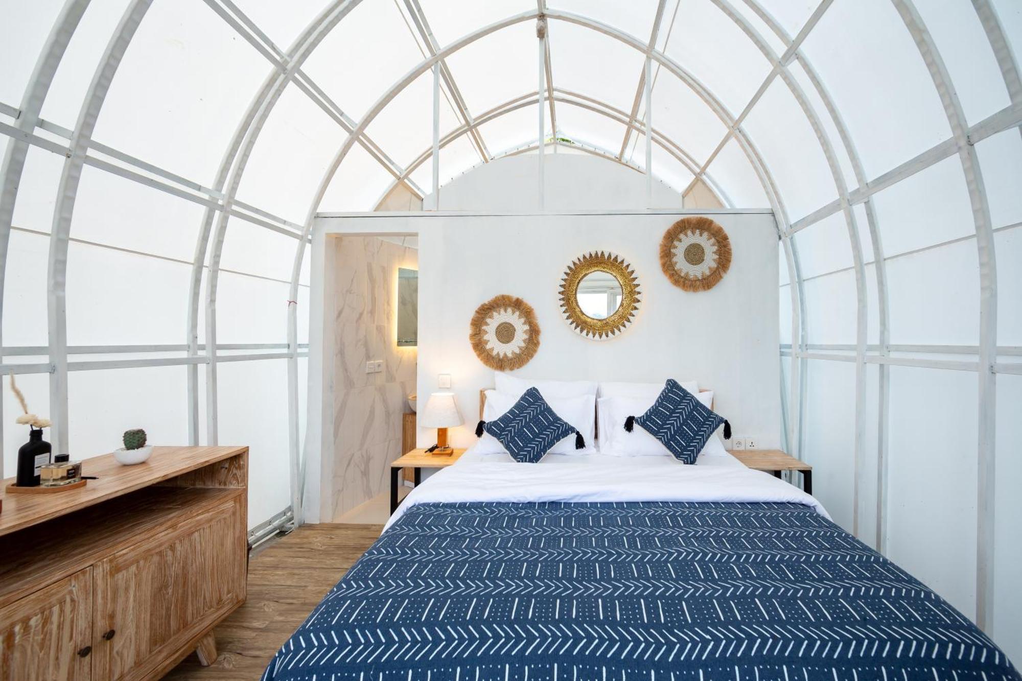 The Dewi Kintamani Luxury Glamping And Natural Hotspring Экстерьер фото