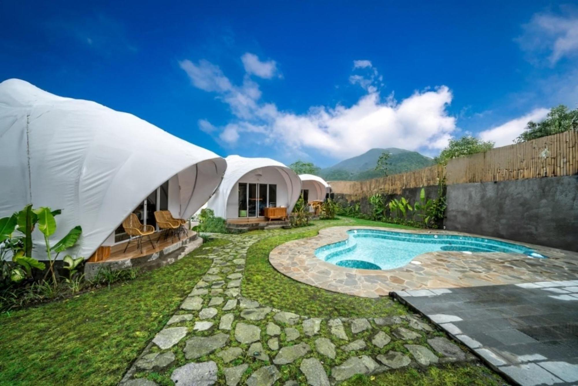 The Dewi Kintamani Luxury Glamping And Natural Hotspring Экстерьер фото