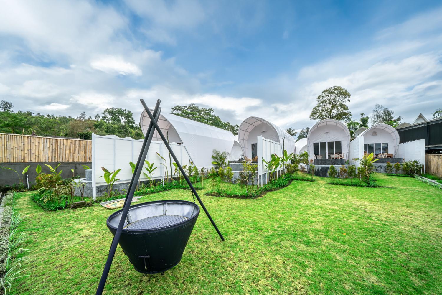 The Dewi Kintamani Luxury Glamping And Natural Hotspring Экстерьер фото